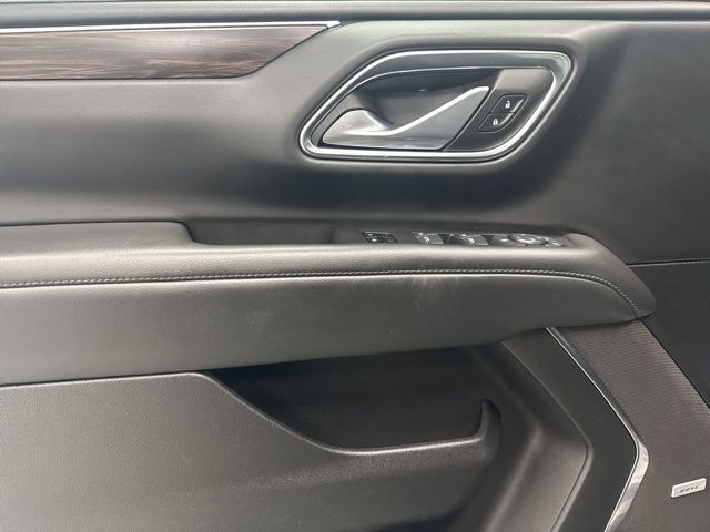 used 2024 Chevrolet Suburban car, priced at $49,998