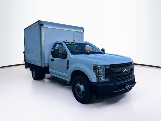 2019 Ford F-350 Super Duty Chassis XL DRW RWD
