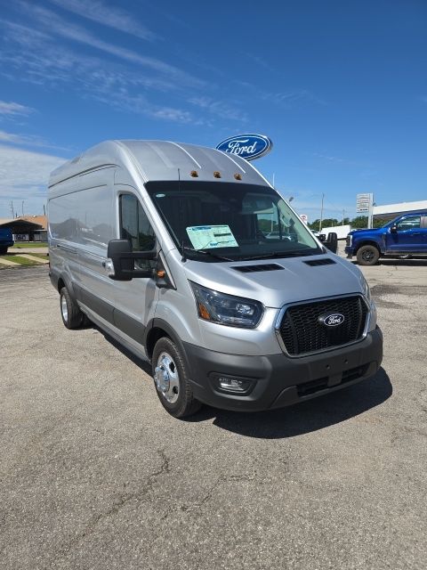 Ingot Silver Metallic 2026 Ford Transit Cargo 350 HD 9950 GVWR High Roof Extended LB DRW AWD Van All-Wheel Drive