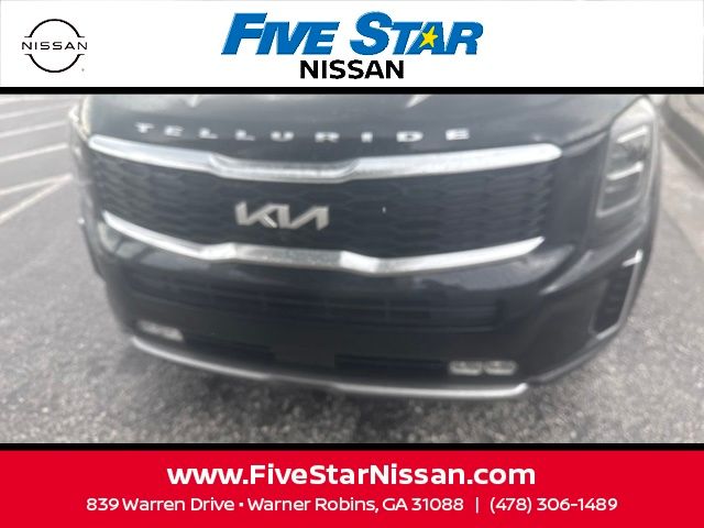 Used 2022 Black Kia SX image 7