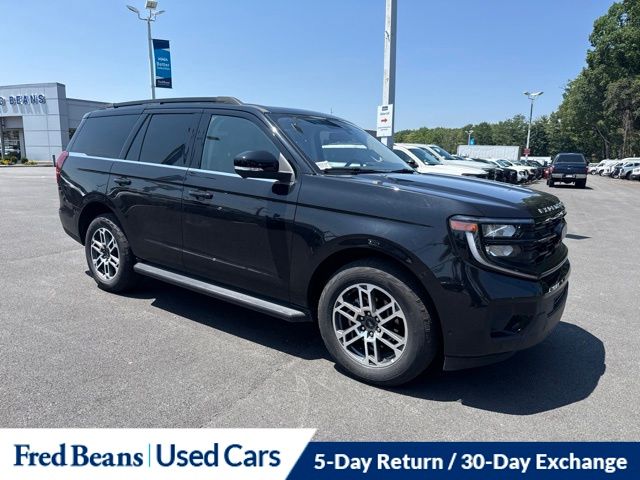 2025 Ford Expedition Active 4WD
