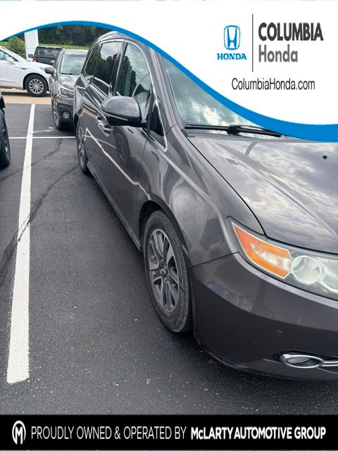  2016 Honda Odyssey Touring FWD   