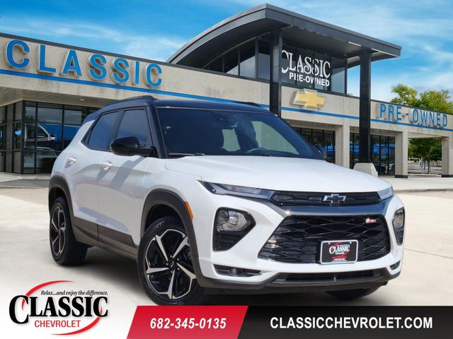 Summit White 2023 Chevrolet Trailblazer SUV / Crossover Front-Wheel Drive Continuously Variable Transmission