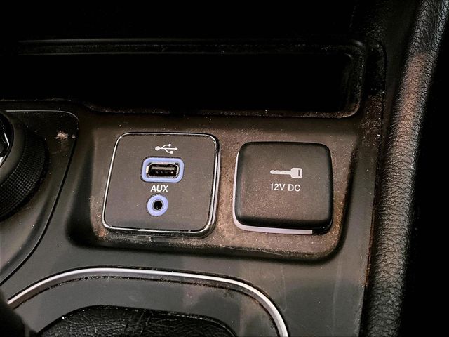 2019 Jeep Cherokee Latitude Beige at Bob Ruth Ford