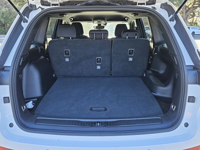 2024 Jeep Grand Cherokee Laredo 4x2