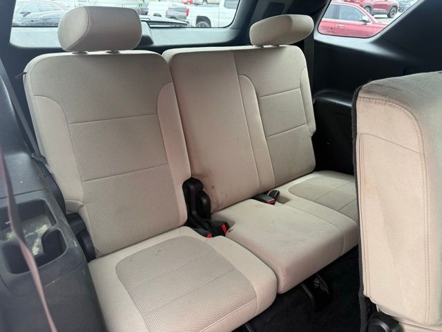 used 2023 Chevrolet Traverse car