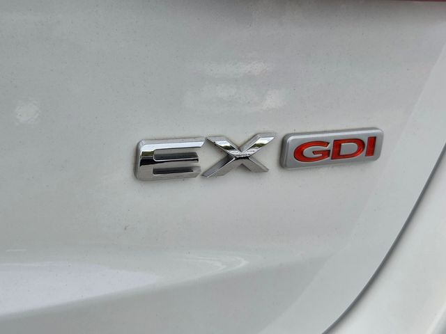 Used 2015 White Kia EX image 32