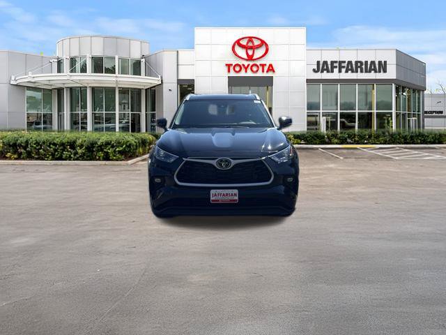 New 2026 Toyota Highlander SUV