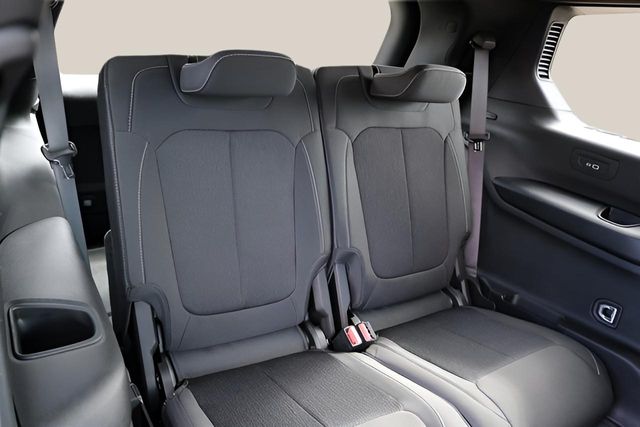 New Car 2025 Jeep Grand Cherokee L  Laredo For Sale Under $35,000 In Austin, Texas