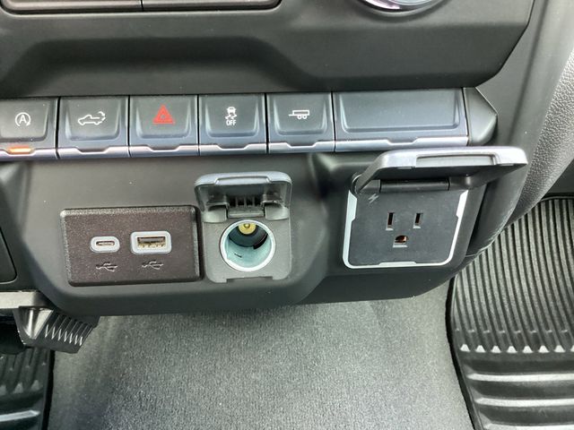 Used Car 2025 Chevrolet Silverado 1500  Custom For Sale Under $35,000 In San Antonio, Texas