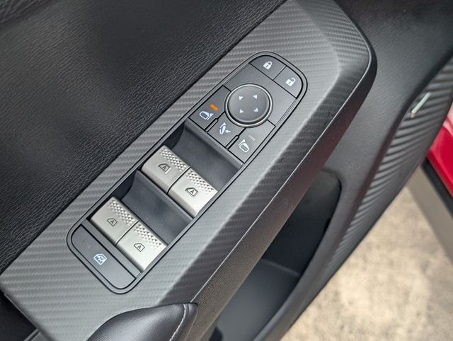 2026 Mitsubishi Outlander Ralliart - 10