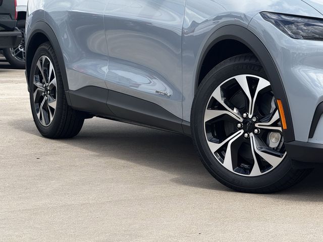 New 2026 Gray Ford Select image 11