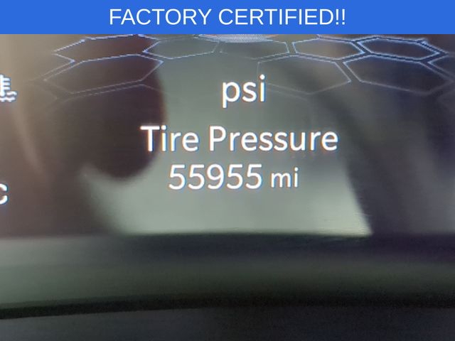 Used 2024 Gray Jeep Latitude image 19