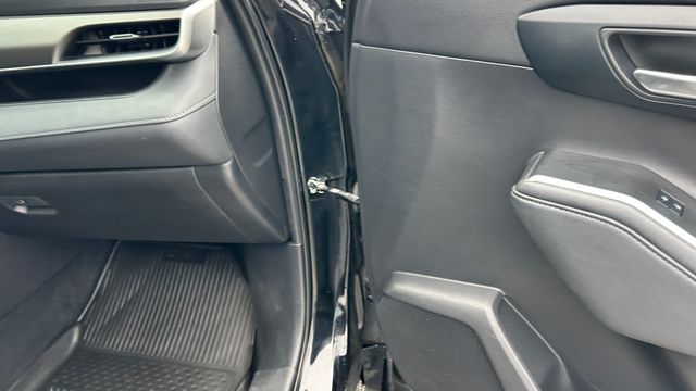 Used 2021 Toyota Highlander Hybrid SUV