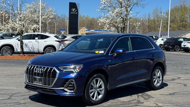 Navarra Blue Metallic 2021 Audi Q3 quattro Premium Plus S Line 45 TFSI SUV / Crossover All-Wheel Drive 8-Speed Automatic