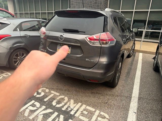 2015 Nissan Rogue SL Gray at Sutliff Volkswagen