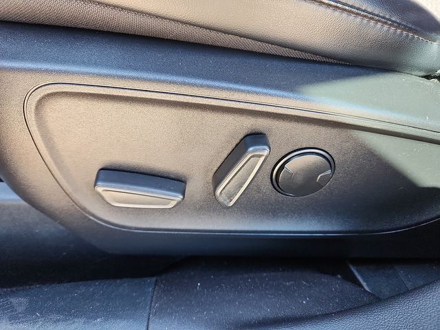 Used Car 2023 Ford Escape Hybrid  St-line Select For Sale Under $25,000 In Plainview, Texas