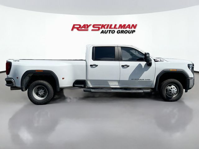 Used 2024 White GMC Pro image 8