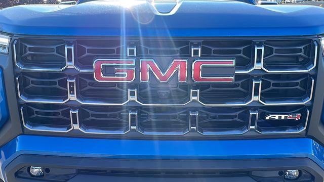 2024 GMC Canyon AT4 10