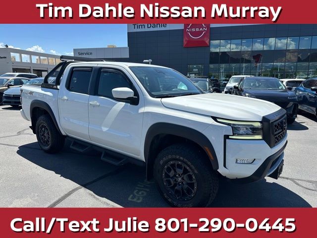 2023 Nissan Frontier PRO-4X Crew Cab 4WD