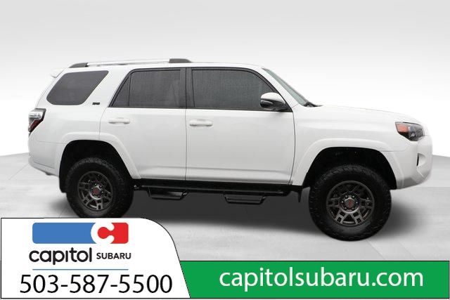 2021 Toyota 4Runner SR5 Premium 19