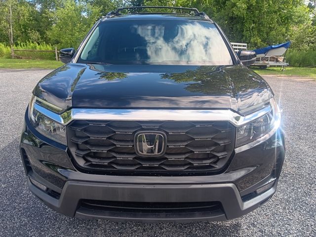 Used 2025 Honda Passport SUV