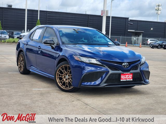 Blue 2023 Toyota Camry Sedan Front-Wheel Drive 8-Speed Automatic
