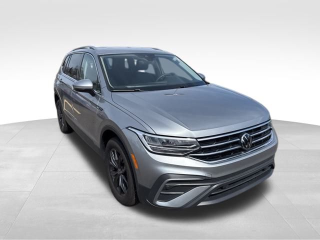 2024 Volkswagen Tiguan 2.0T SE photo