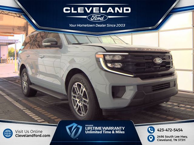 Gray Metallic 2025 Ford Expedition SUV / Crossover 4X2 Automatic