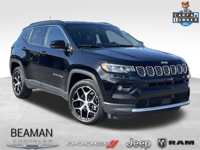 Diamond Black Crystal Pearlcoat 2024 Jeep Compass Limited 4WD SUV / Crossover Four-Wheel Drive 8-Speed Automatic
