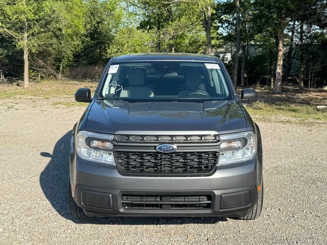 Carbonized Gray Metallic 2024 Ford Maverick XLT SuperCrew FWD Pickup Truck Front-Wheel Drive Continuously Variable Transmission