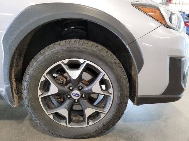 2018 Ice Silver Metallic Subaru Crosstrek 2.0i Premium AWD SUV