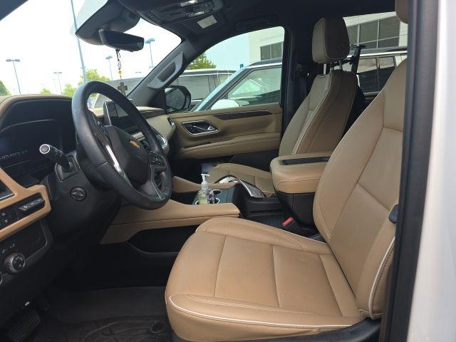 Used 2023 Beige Chevrolet Premier image 8