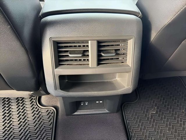 VolkswagenAtlas Cross Sport25