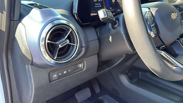 new 2026 Chevrolet Equinox EV car, priced at $43,965