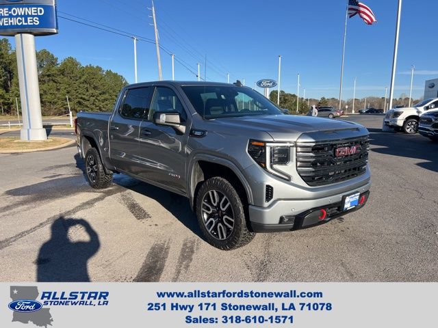 2023 GMC Sierra 1500 AT4 Crew Cab 4WD