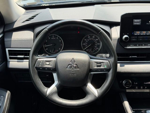 Used 2024 Mitsubishi Outlander SUV