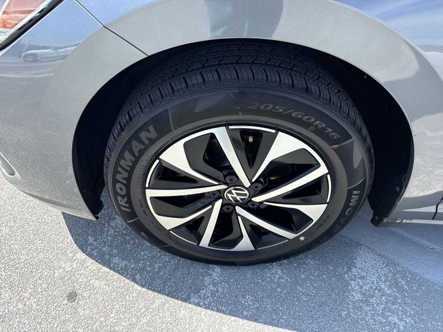 2023 Volkswagen Jetta - $17,998