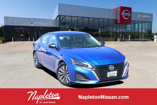 Bluestone Pearl 2025 Nissan Altima 2.5 SV FWD Sedan Front-Wheel Drive Continuously Variable Transmission