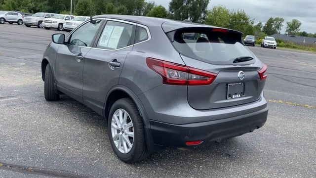 2021 Nissan Rogue Sport S 6