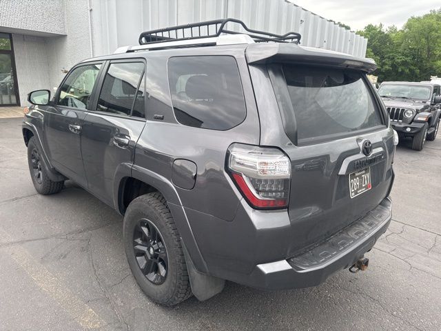 2018 Magnetic Gray Metallic Toyota 4Runner SR5 4X4 SUV