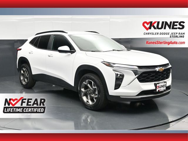 Summit White 2025 Chevrolet Trax SUV / Crossover Front-Wheel Drive 6-Speed Automatic
