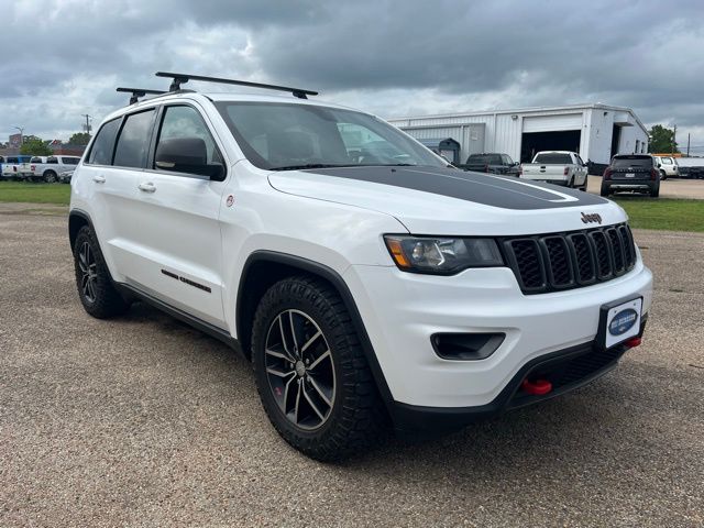 Bright White Clearcoat 2018 Jeep Grand Cherokee Trailhawk 4WD SUV / Crossover Four-Wheel Drive 8-Speed Automatic