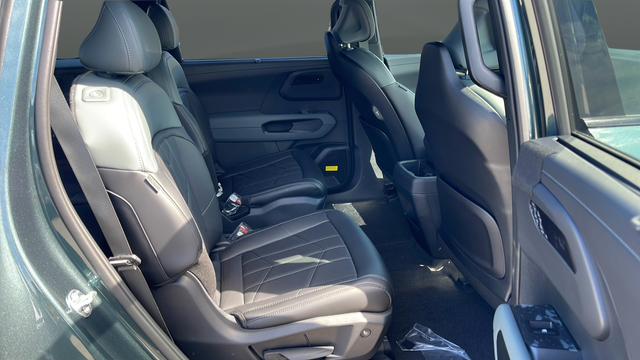 New 2027 Green Kia X-Line SX image 26