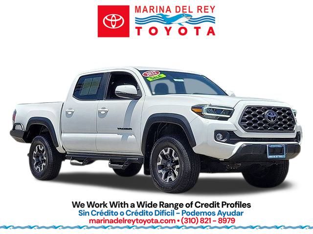 2022 Toyota Tacoma TRD Off Road's photo