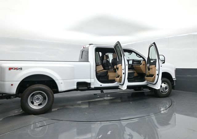 2025 Ford F-350 Super Duty Lariat - Photo 59