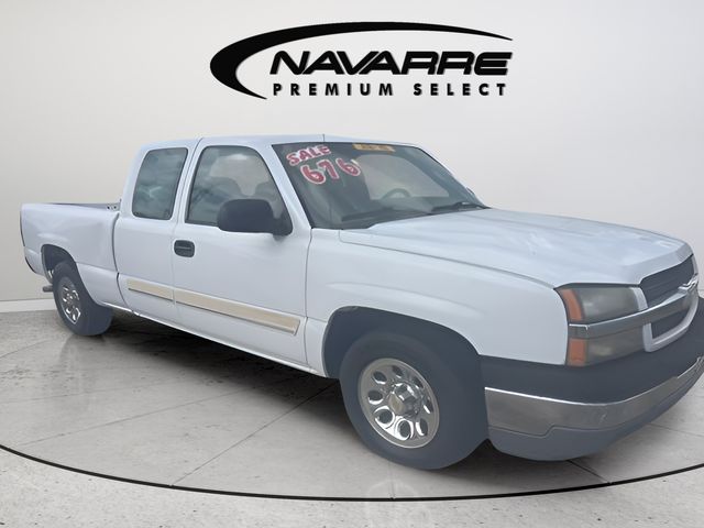 Summit White 2005 Chevrolet Silverado 1500 Extended Cab RWD Pickup Truck Rear-Wheel Drive 4-Speed Automatic Overdrive