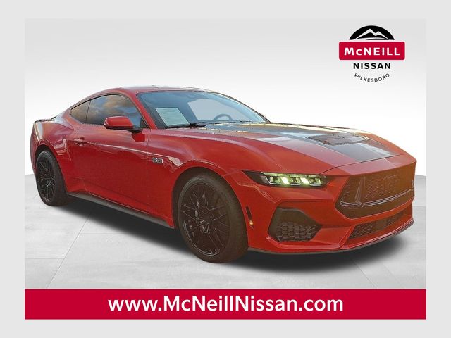 2025 Ford Mustang GT Fastback RWD