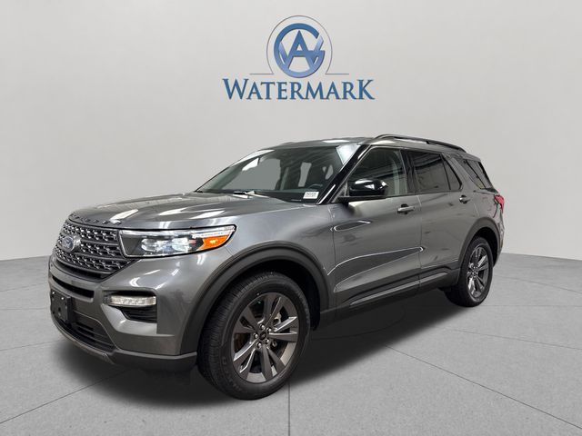 Gray Metallic 2022 Ford Explorer SUV / Crossover All-Wheel Drive Automatic