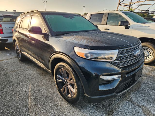 2024 Ford Explorer XLT Black at DeMontrond Ford